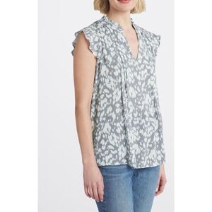 Fun2Fun Womens Animal Print V-neck Ruffle Ari Rayon‎ Blouse Top Gray Small